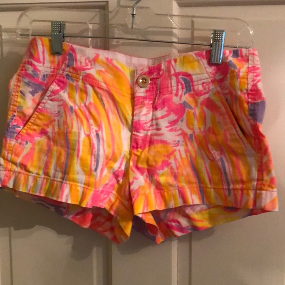 Lilly Pulitzer Pants - Lilly Pulitzer 3" inseam 'Kerrie' Shorts